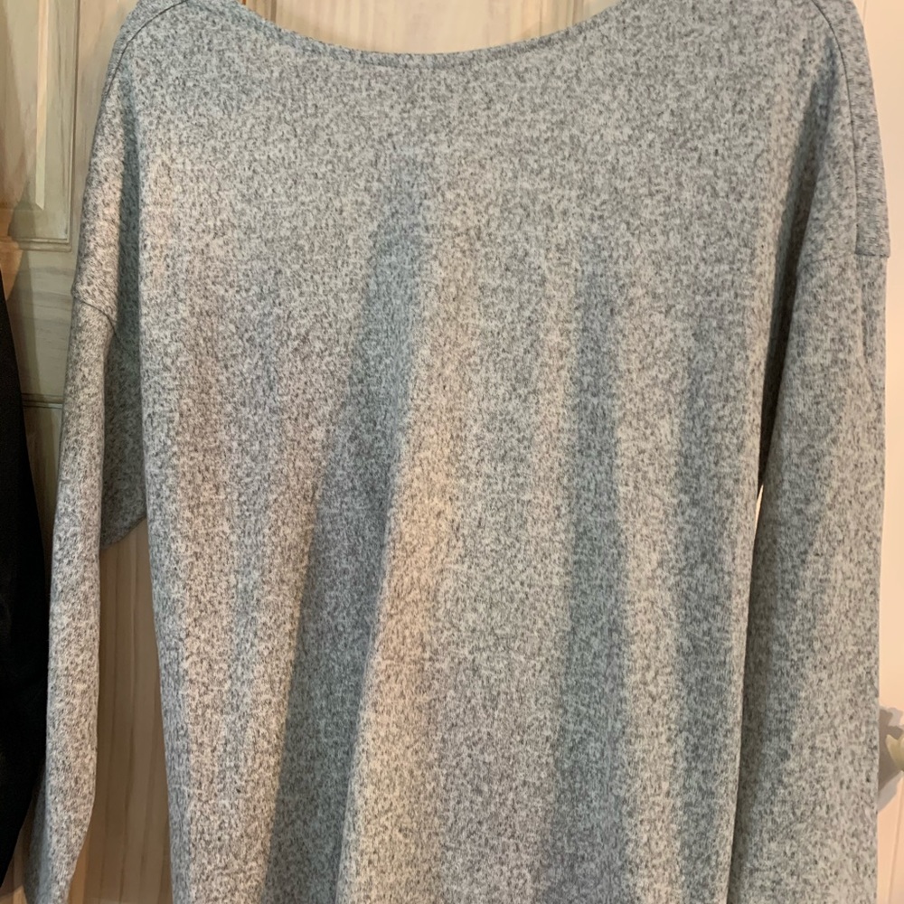 Sweater - Picture 3 of 3